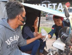 KPS UIN Sumatera Utara Gelar Kegiatan Berbagi Takjil
